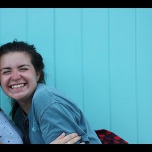 Meet your Posher, Tess